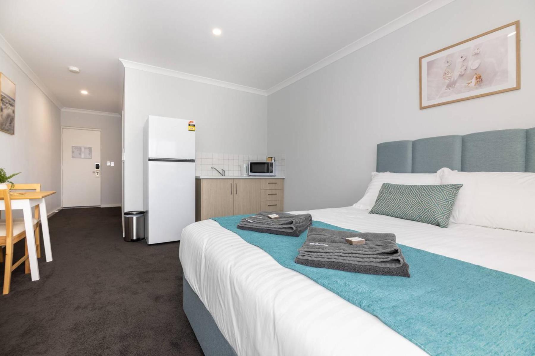 Jurien Bay Motel Apartments Esterno foto