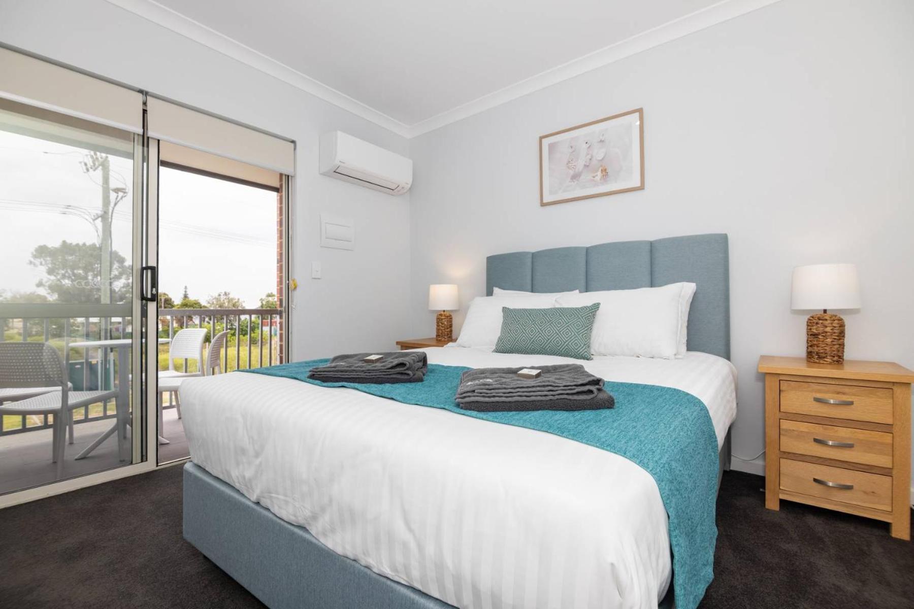 Jurien Bay Motel Apartments Esterno foto